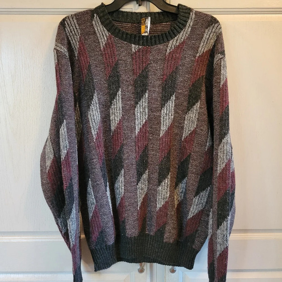Vintage London Red Gray Black Coogi Style Sweater - Picture 1 of 3